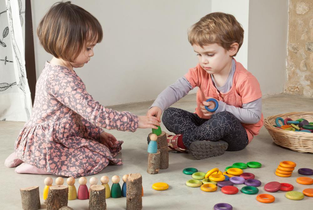 Los beneficios que tiene el juego en el desarrollo de niños y niñas - Jugar y Crear