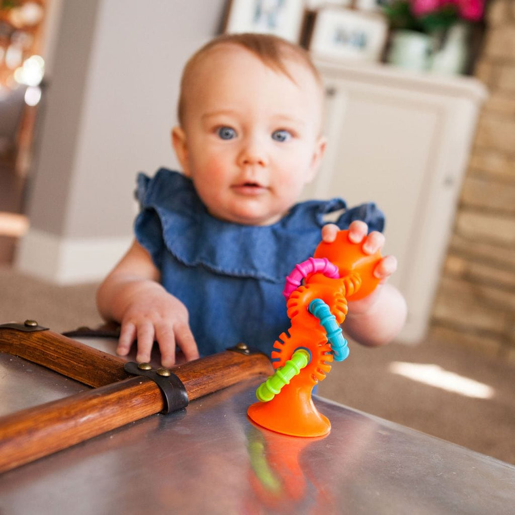 Bebés y niños pequeños Mordedor y Sonajero Sensorial, Pipsquigz Loops Naranjo Fat Brain Toys 811802021922